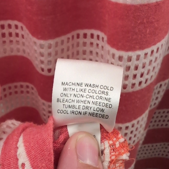 Converse Red and White Relaxed Short Sleeve Tee - Picture 7 of 7